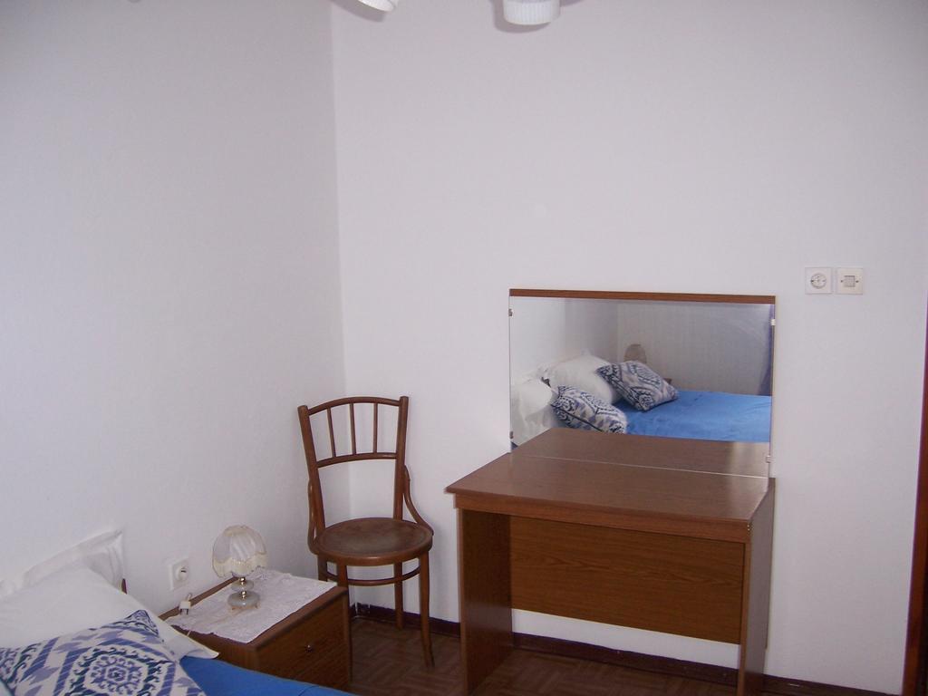 Apartment Dinka Kornic Room photo